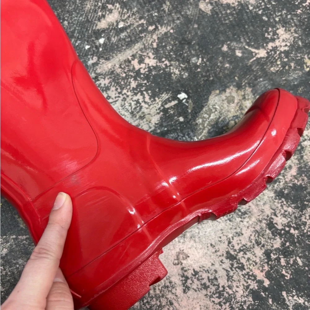 Hunter Original Glossy Tall Rain Boots in Military Red